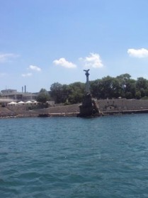 Севастополь. Памятник затопленным кораблям