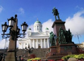 Хельсинки. Памятник Александру II.