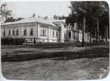 Губернаторский дом в г. Верном