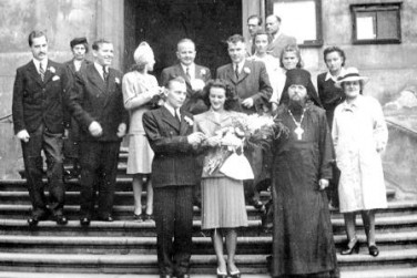 Фото в Праге на свадьбе Ольги Крейчи с архимандритом Исаакием 